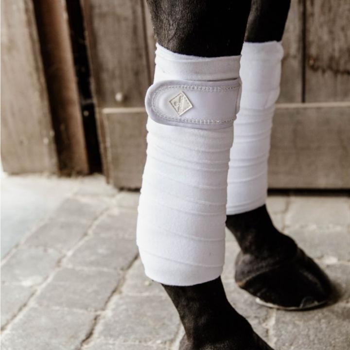 Benlindor Polar Fleece Pearls Vit i gruppen Hästutrustning / Benskydd & Benlindor / Benlindor hos Horseonline AB (42113WH)