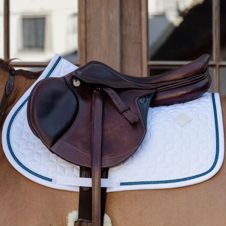 Schabrak Glitter Rope Vit/Marinblå i gruppen Hästutrustning / Schabrak / Allround-, hoppschabrak hos Horseonline AB (425840203SJWHNA_r)