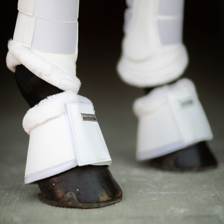 Boots ES Faux Fur White Silver i gruppen Hästutrustning / Benskydd & Benlindor / Boots hos Horseonline AB (734020643170WHSI_r)