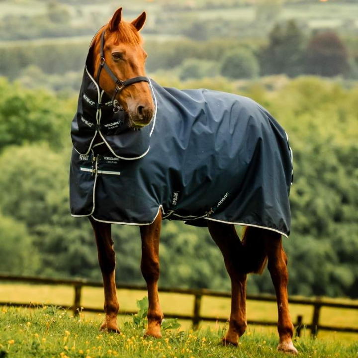 Vintertäcke Amigo Ripstop Plus 900D 200g Witney Navy i gruppen Hästtäcken / Utetäcken / Vintertäcken hos Horseonline AB (AARPG4VRKWNA_r)