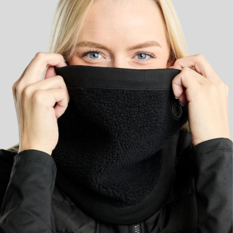 Halskrage MoEva Teddy Svart