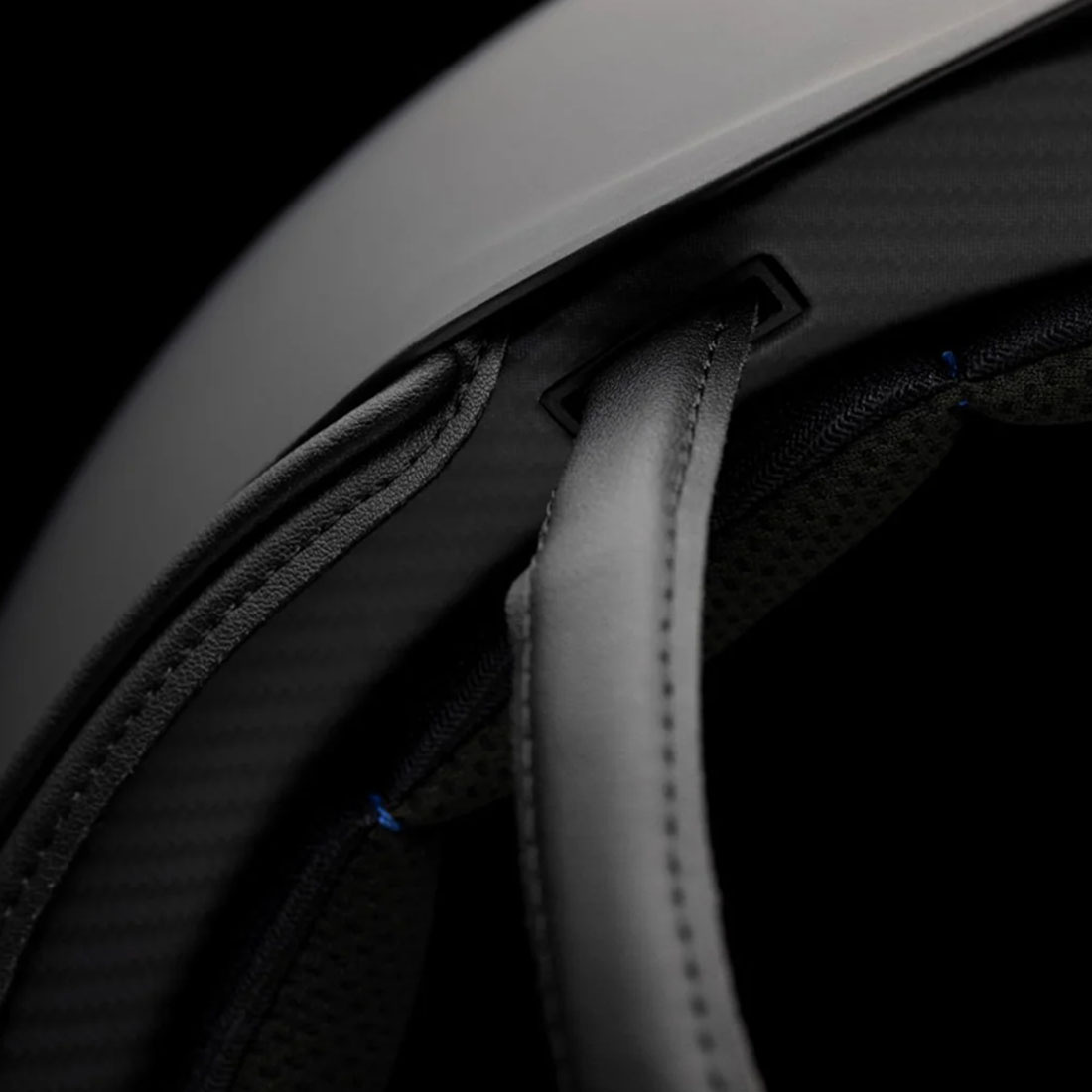 Ridhjälm Shadowmatt 2.0 Black Chrome Svart 