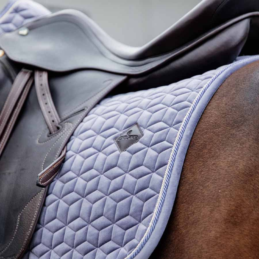 Dressyrschabrak Velvet Lila