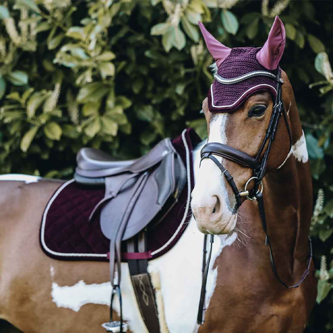 Huva Wellington Corduroy Vinröd