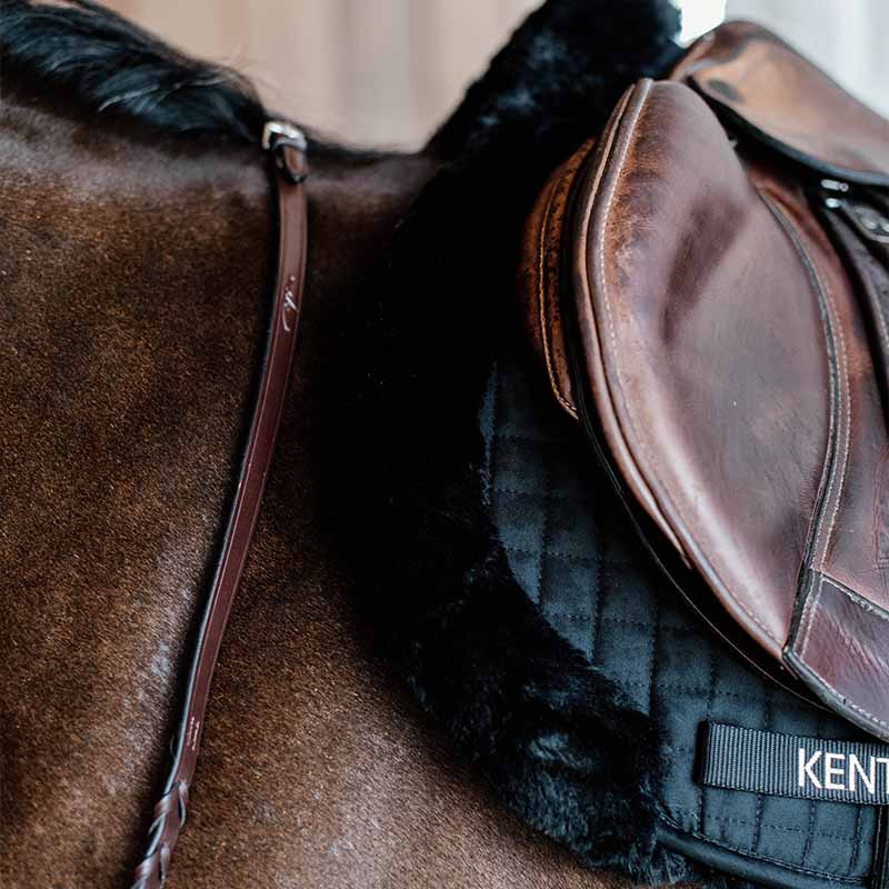 Vojlock Hunter Vegan Sheepskin Svart