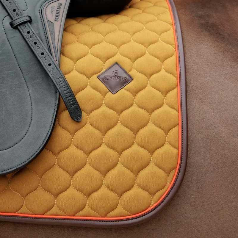 Dressyrschabrak Onion Quilt Leather Khaki