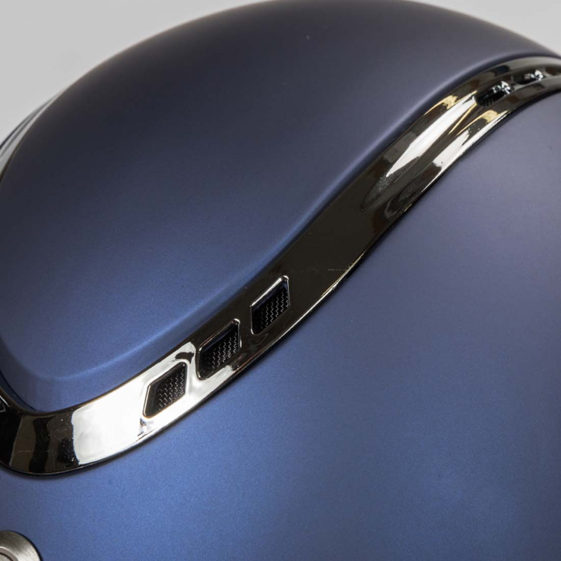 Ridhjälm EQ3 Pardus med Skruv Smooth Top Marinblå