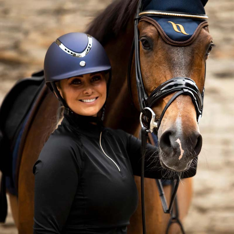 Ridhjälm EQ3 Pardus med Skruv Smooth Top Marinblå