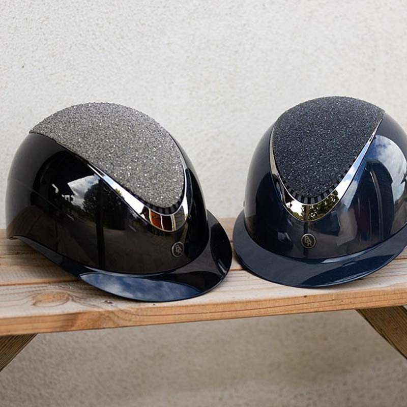 Ridhjälm Theta Glamourous Glossy Svart/Gunmetal
