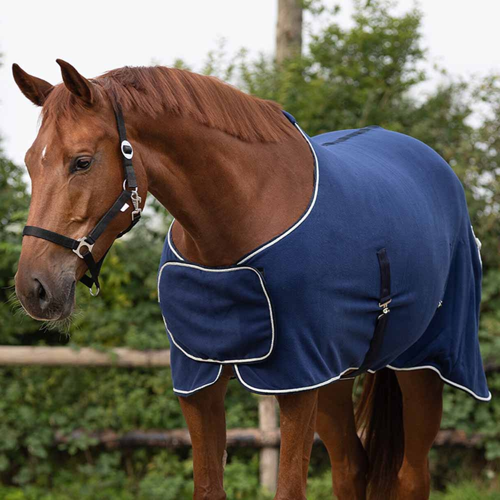 Fleecetäcke Ornament Marinblå/Silver