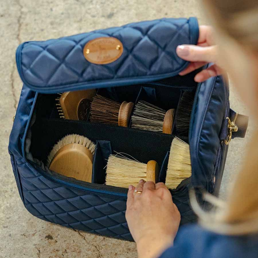 Skötselväska Quilted Marinblå
