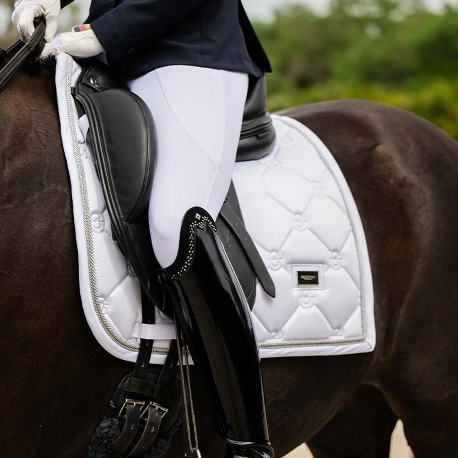 Dressyrschabrak ES White Perfection Silver