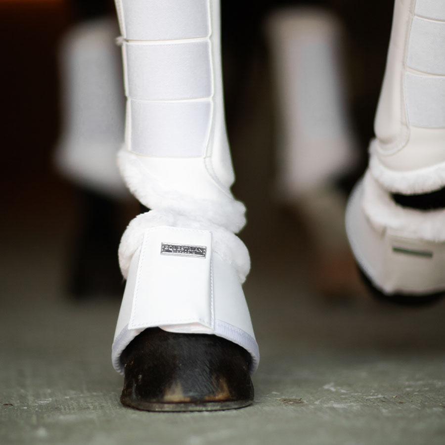 Boots ES Faux Fur White Silver