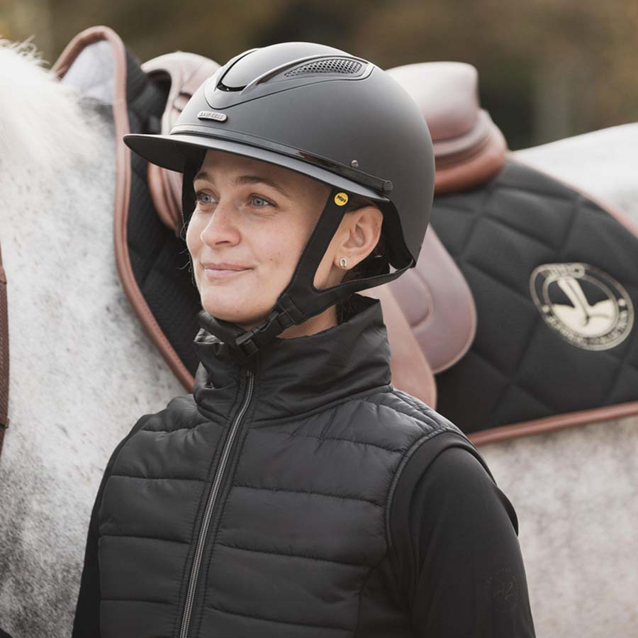 Ridhjälm MIPS Adele Wide Peak Svart