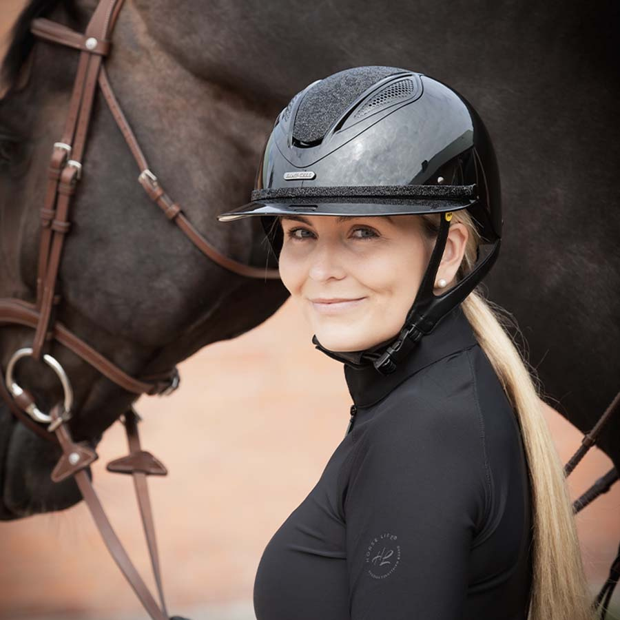 Ridhjälm MIPS Amelia Wide Peak Svart