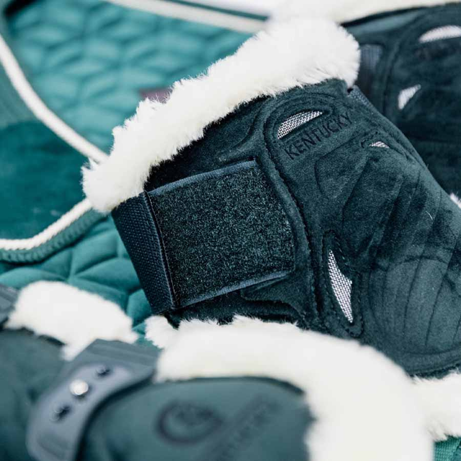 Strykkappor Young Vegan Sheepskin Velvet Mörkgrön