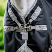 Vintertäcke med Hals Amigo Bravo 12 Plus Bundle (50g+100g+200g) V-Front Svart/Grå Vintertäcke med Hals Amigo Bravo 12 Plus Bundle (50g+100g+200g) V-Front Svart/Grå