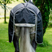 Vintertäcke med Hals Amigo Bravo 12 Plus Bundle (50g+100g+200g) V-Front Svart/Grå Vintertäcke med Hals Amigo Bravo 12 Plus Bundle (50g+100g+200g) V-Front Svart/Grå