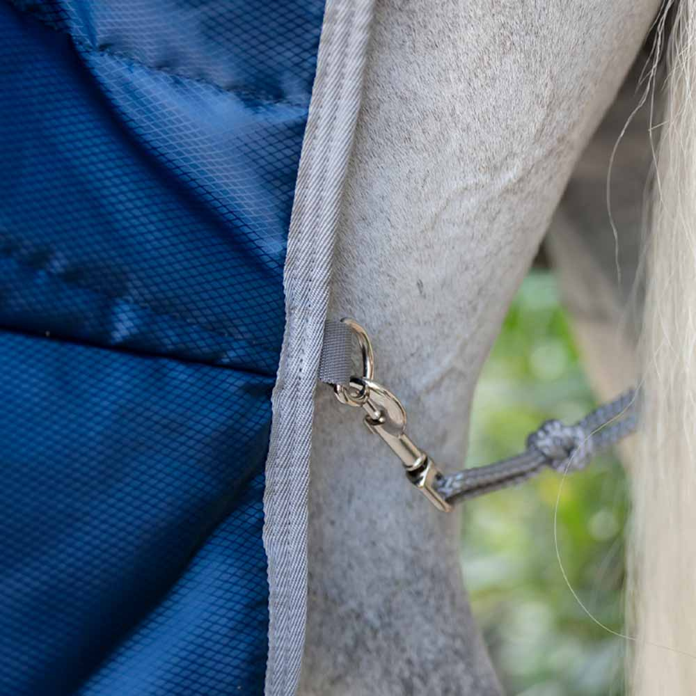 Stalltäcke Amigo Insulator Ripstop 210D Plus 200g Marinblå/Grå