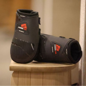 Bakskydd Carbon Pro Svart Bakskydd Carbon Pro Svart