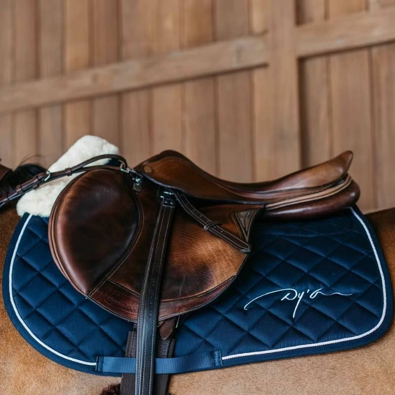 Schabrak Skin Friendly Vegan Sheepskin Marinblå