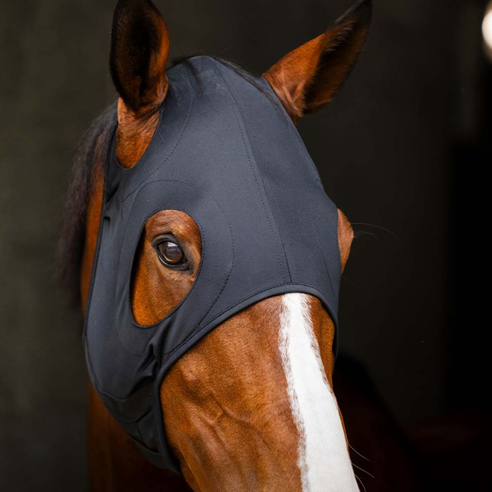 Stresshuva Ionic Svart